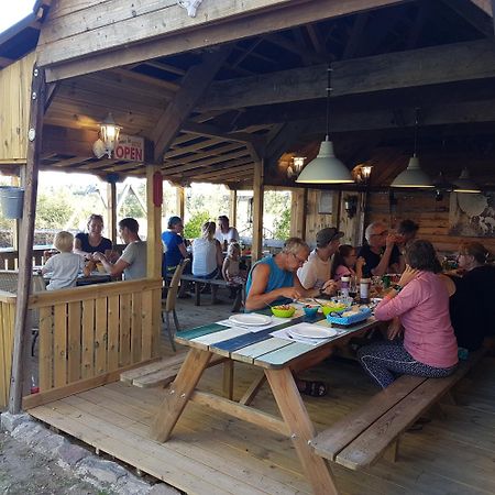 Le Petit Moulin Bed and Breakfast Saint-Hilaire  Exteriör bild