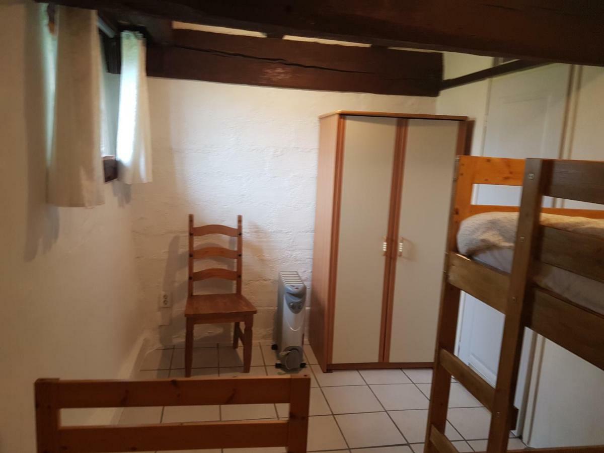 Le Petit Moulin Bed and Breakfast Saint-Hilaire  Exteriör bild