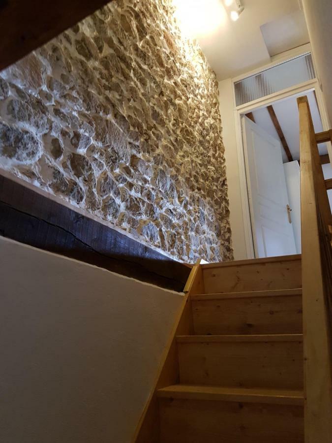 Le Petit Moulin Bed and Breakfast Saint-Hilaire  Exteriör bild
