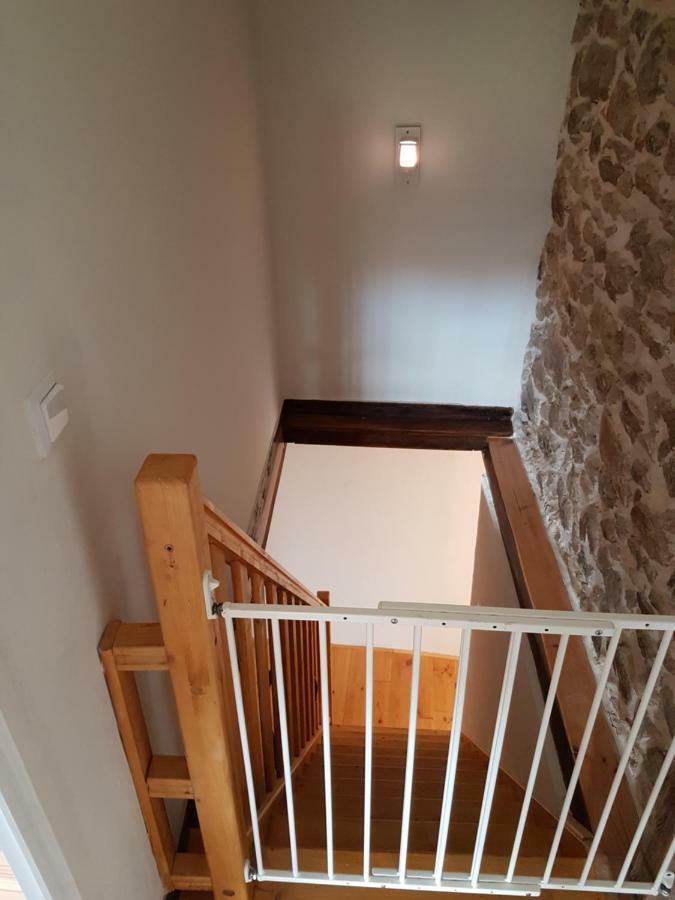 Le Petit Moulin Bed and Breakfast Saint-Hilaire  Exteriör bild